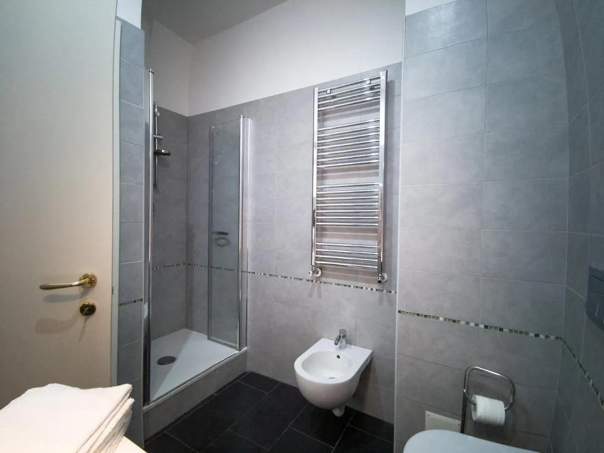 5 Sirene Bed & Breakfast Naples 3*,  Italy