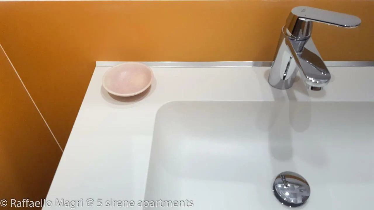 5 Sirene Bed & Breakfast Naples