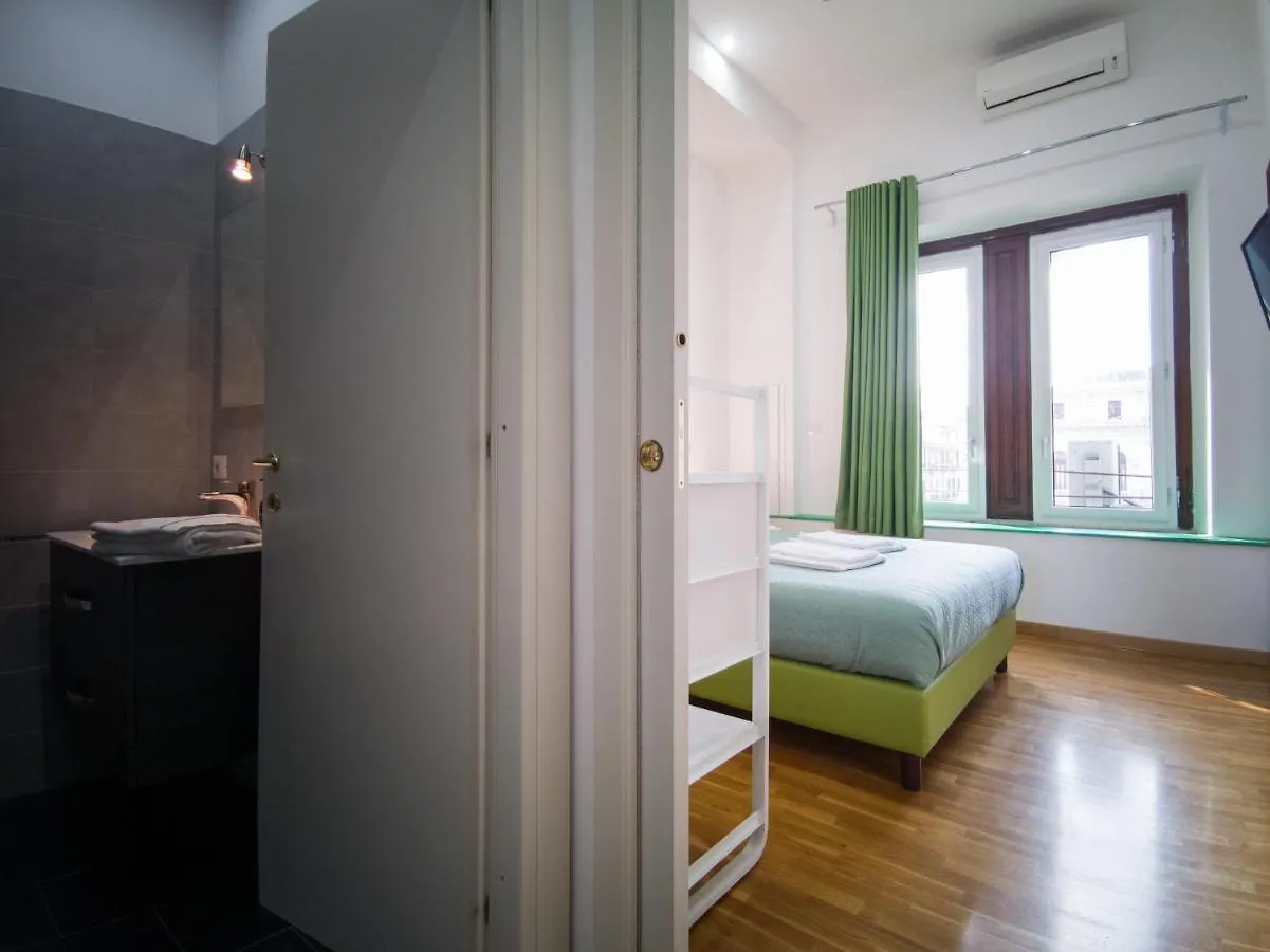 5 Sirene Bed & Breakfast Naples Italy