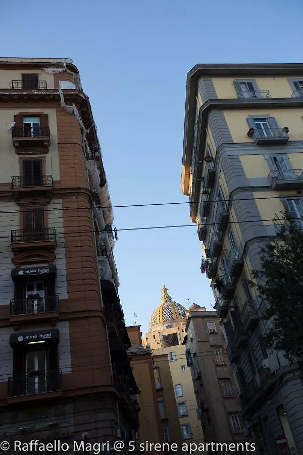 5 Sirene Bed & Breakfast Naples